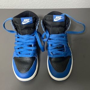 Kids Jordan 1’s very good condition